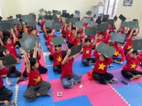 Học sinh khối 2-3 rung chuông vàng môn Tiếng anh
